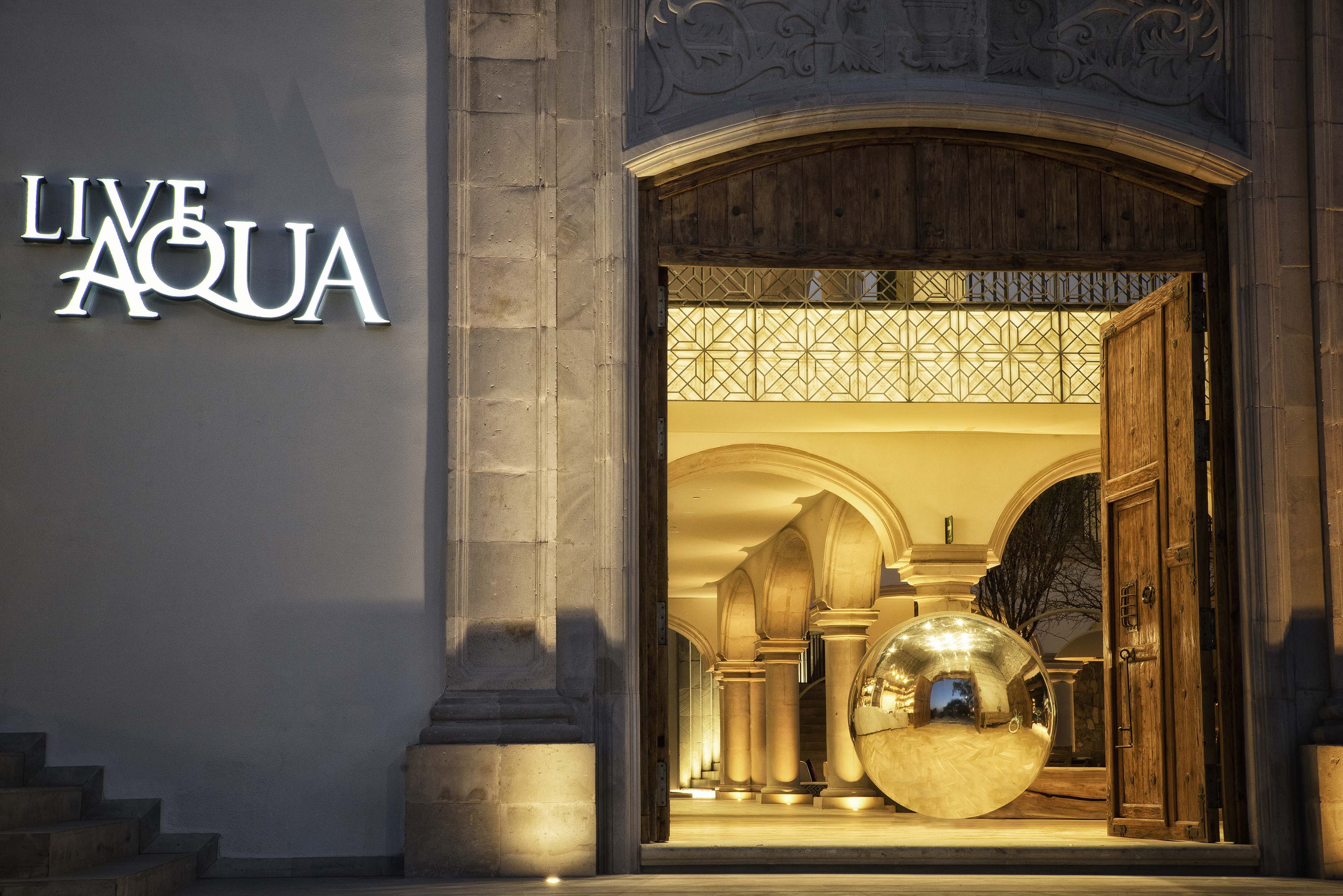 Live Aqua Urban Resort